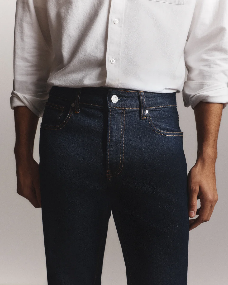 Quince Quince | Men's Warren Stretch Straight Jeans in Clean Rinse — Men Winter navy Jeans & Denim
