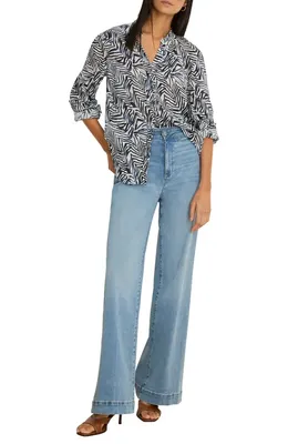 NIC+ZOE NIC+ZOE Inked Lines Button-Up Shirt in Indigo Multi — Women Summer white Tops