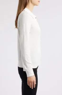 FRAME FRAME The Snap Long Sleeve Linen Blend Henley in Alabaster — Women Winter white Tops