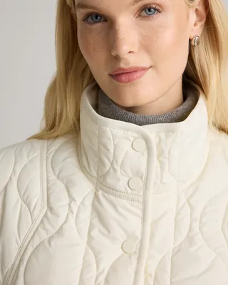 Quince Quince | Women's Featherless Quilted Puffer Vest in Silken White — Women Winter white Vests