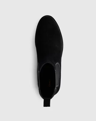 Quince Quince | Women's Italian Suede Lug Sole Chelsea Boot in Black — Women Winter black Accessories