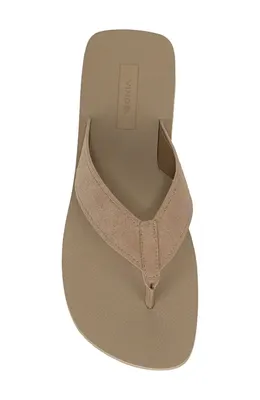 Vince Vince Fiji Leather Flip Flop in New Camel-Fa — Men Autumn camel Shoes