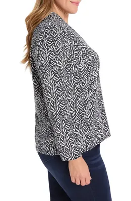 NIC+ZOE NIC+ZOE Geo Toss Knit Top in Indigo Multi — Women Winter navy Tops