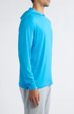 johnnie-O johnnie-O Talon PREP-FORMANCE Long Sleeve Hooded T-Shirt in Majorca — Men Winter blue Tops