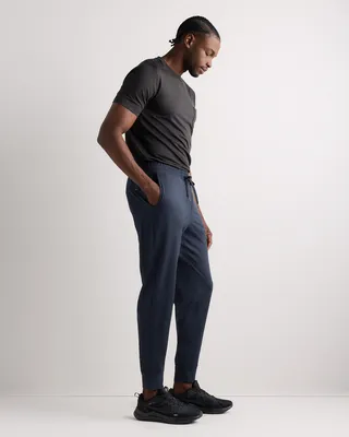 Quince Quince | Men's Flowknit Performance Joggers in Heather Deep Navy — Men Winter navy Athletic Pants