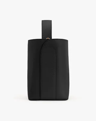 Cuyana Linea Bucket Bag - Cherry / One Size in black — Winter black Hand Bags