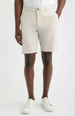 johnnie-O johnnie-O Mulligan Shorts in Stone — Men Autumn ivory Shorts