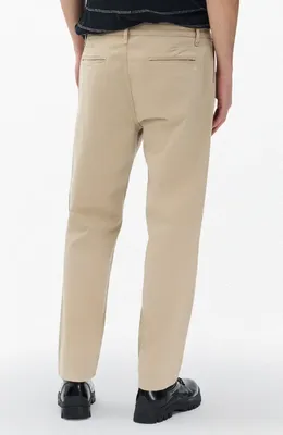 rag & bone rag & bone Evan Trim Fit Pleated Stretch Cotton Chinos in Light Khaki — Men Autumn beige Pants