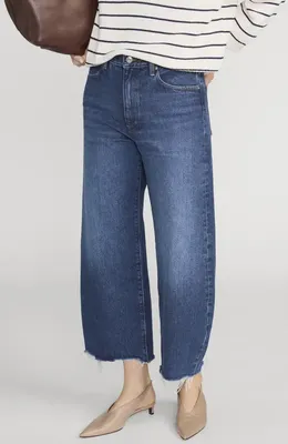 FRAME FRAME Bowed Raw Hem Straight Leg Jeans in Acumen New Fray — Women Summer navy Pants