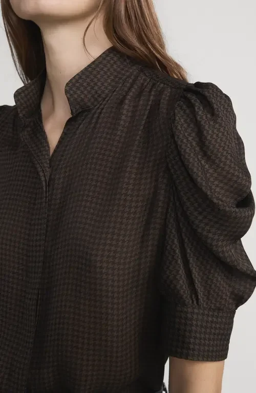 FRAME FRAME The Houndstooth Gillian Silk Button-Up Shirt in Americano Multi — Women Autumn black Button-Down Shirts